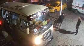 Yer: Kars! Dolmuş şoförü kalp krizi geçiren yolcusunu hastaneye yetiştirdi