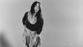Billie Eilish milyarderlere seslendi: "Paralarınızı paylaşın"