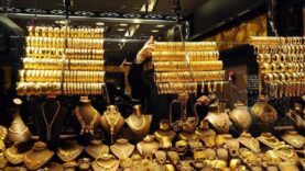 Altının gramı 5 bin 667 liradan işlem görüyor