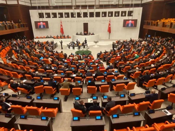 tbmm-de-bu-hafta-butce-gorusmeleri-devam-edec-19356592_amp