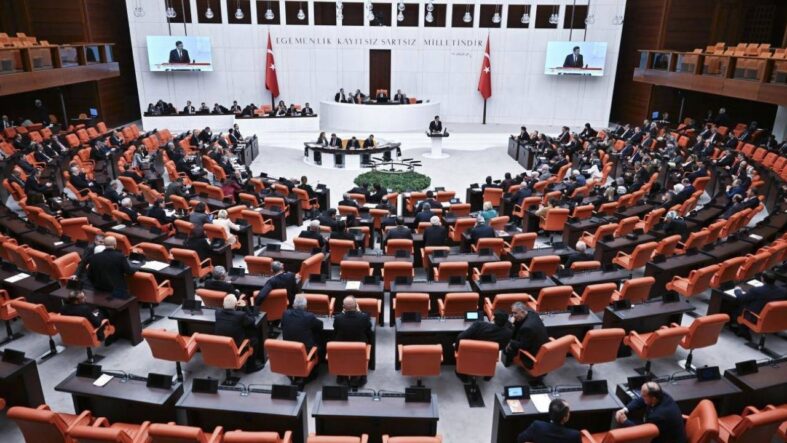TBMM’ye 12 dokunulmazlık dosyası sevk edildi