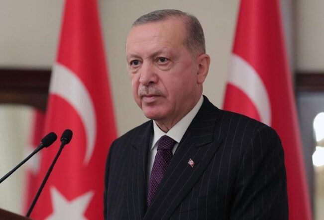 Cumhurbaşkanı Erdoğan'dan darbe girişiminin 10. yılına özel makale! "Milletimiz tarihin en büyük derslerinden birini verdi"