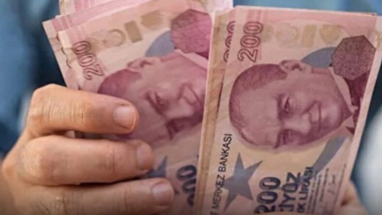 Emeklinin beklediği zam farkı yolda: Ocak maaşı zammı için 3 senaryo masada