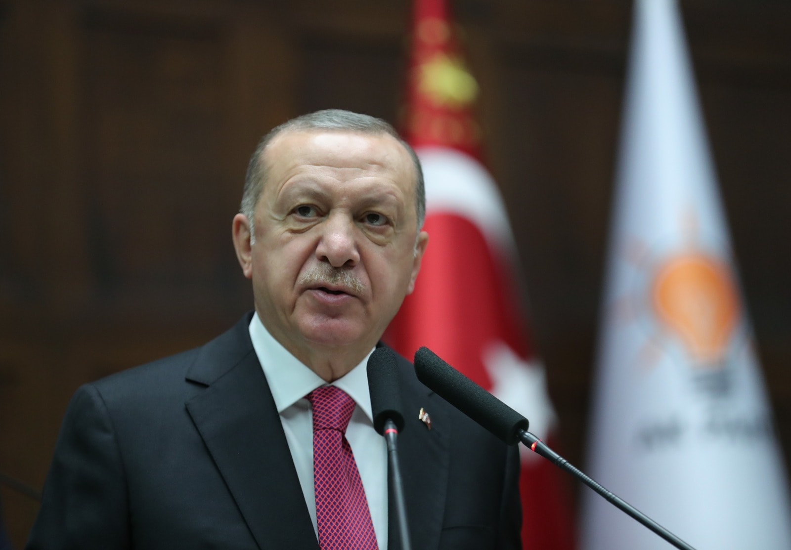 Seçim tarihini saray danışmanı açıkladı